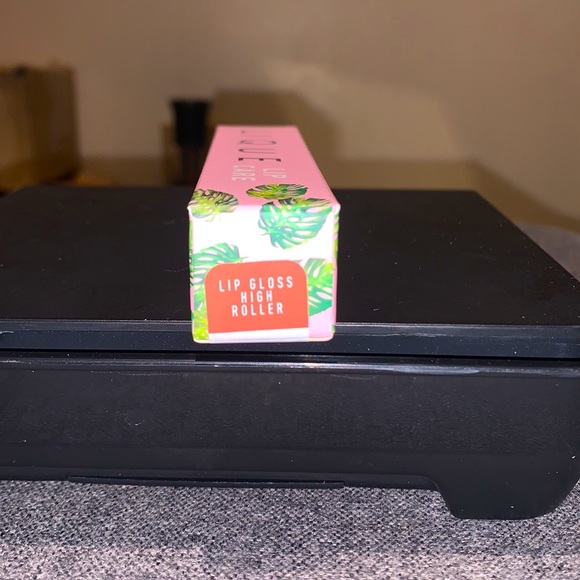 LIQUE High Roller Lip Gloss - Picture 5 of 5